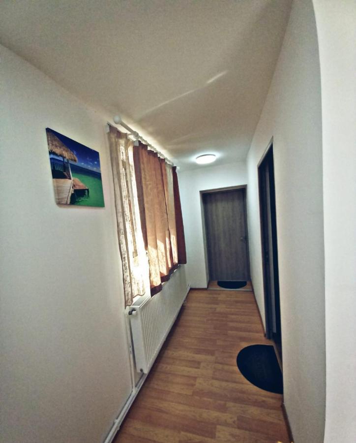 Camere In Regim Hotelier Brasov Luaran gambar