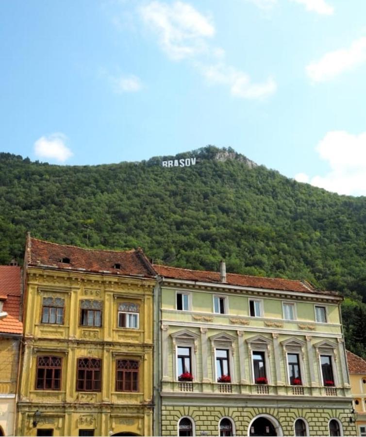 Camere In Regim Hotelier Brasov Luaran gambar