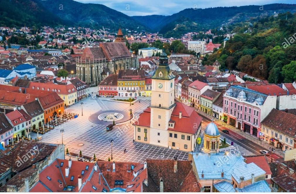Camere In Regim Hotelier Brasov Luaran gambar